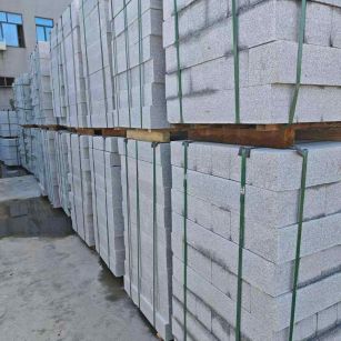 日照芝麻白路牙石，路侧石