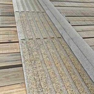 日照黄金麻盲道石 盲条