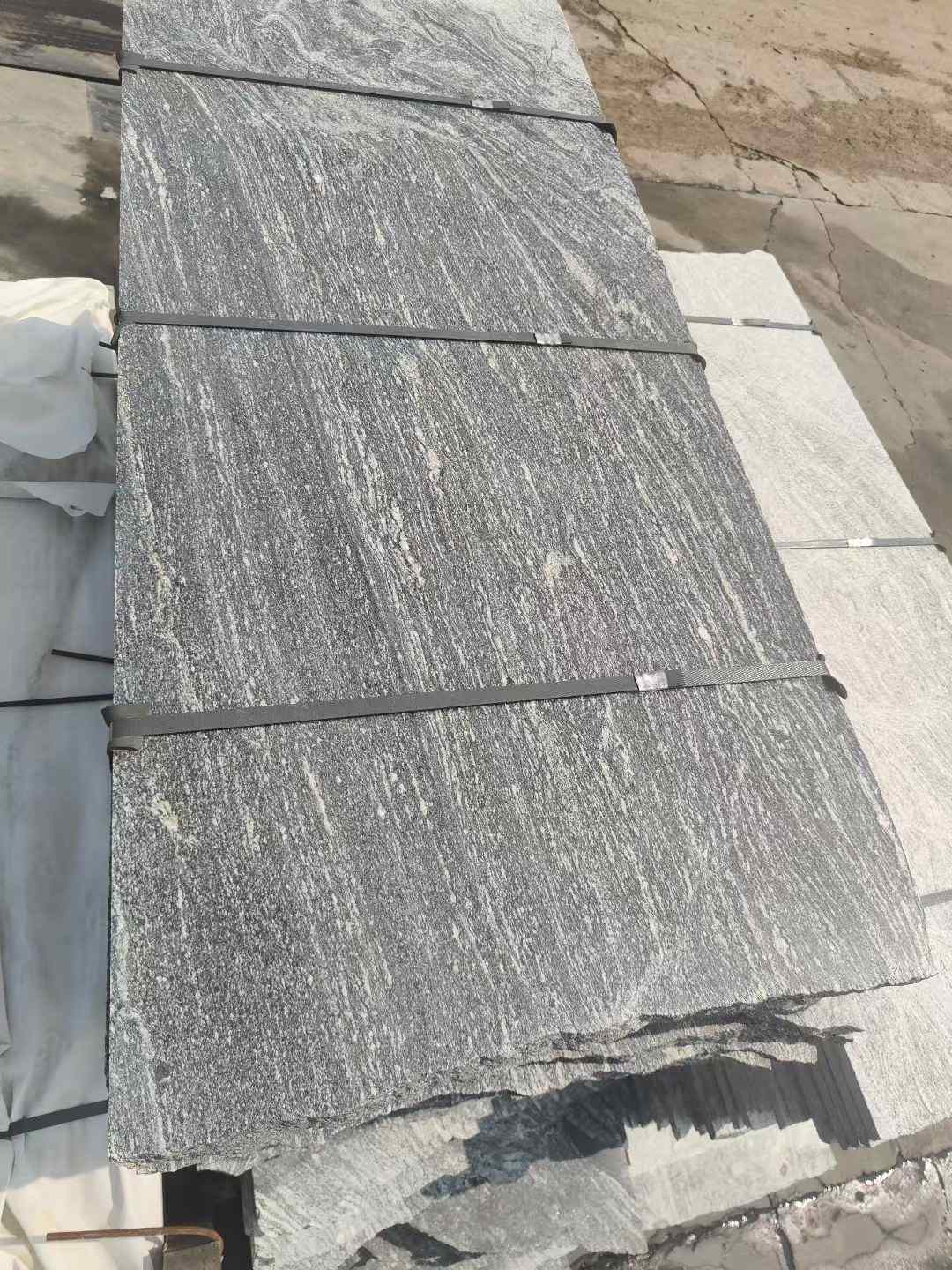 日照夜里雪浪淘沙毛板